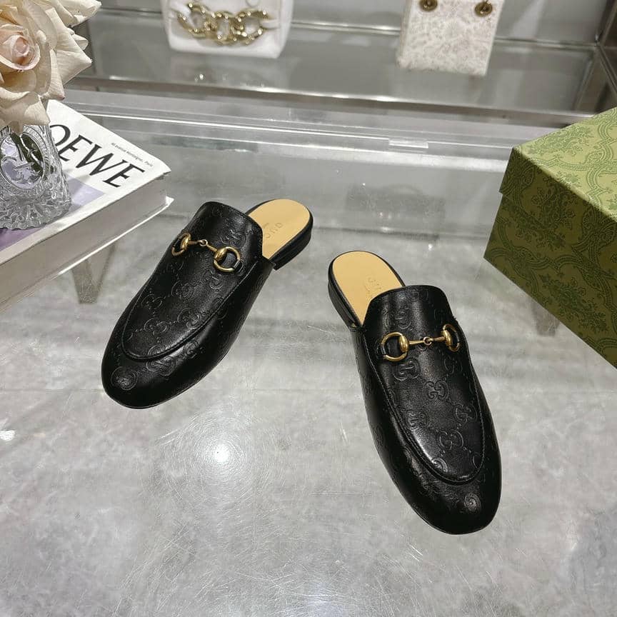 0021 Loafer
